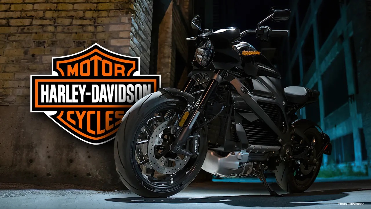 Go to poconohd.com (Harley-Davidson-For-Sale-in-Tannersville-Pennsylvania--inventory subpage)